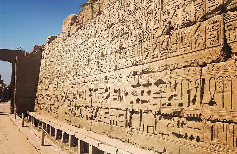 Tagesausflug nach Luxor ab El Quseir mit eigenem Guide