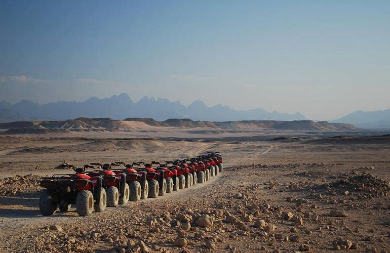 Quad Tour am Nachmittag durch die Wüste von El Quseir